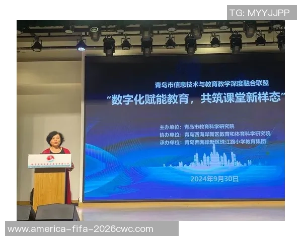 橄榄球与足球战术的深度比较与融合探讨