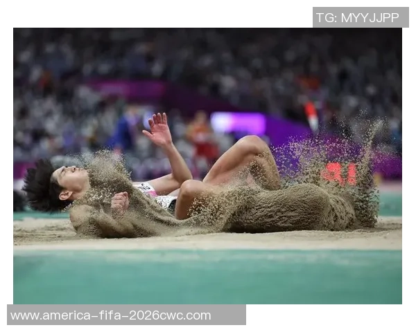 精彩瞬间足球射门的技巧与策略分析让我们一起感受比赛的热血与激情