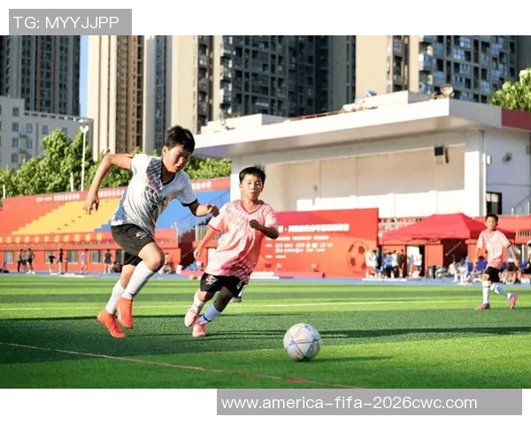 谢联足球俱乐部:激情与梦想交织的绿茵场上奋斗历程与未来展望 谢联足球俱乐部:激情与梦想交织的绿茵场上奋斗历程与未来展望